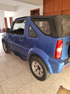 Usato 2001 Suzuki Jimny 1.3 Benzin 80 CV (9.500 €)
