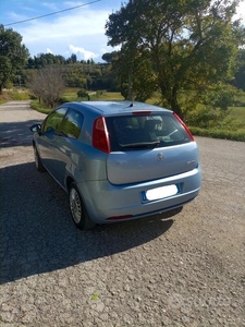 Usato 2006 Fiat Grande Punto 1.4 Benzin 77 CV (3.000 €)