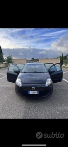Usato 2006 Fiat Punto Benzin 68 CV (2.600 €)