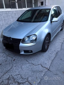 Usato 2006 VW Golf V 1.9 Diesel 105 CV (3.000 €)