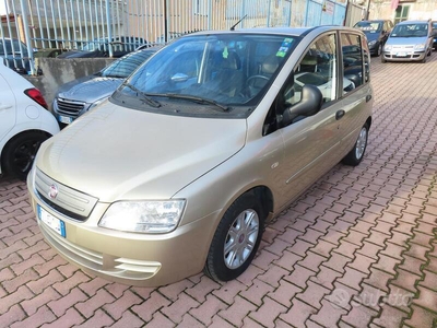 Usato 2008 Fiat Multipla 1.6 Benzin 103 CV (3.999 €)