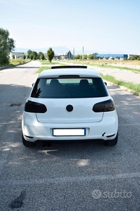 Usato 2009 VW Golf VI 1.4 Benzin 122 CV (6.500 €)