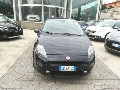 Usato 2013 Fiat Punto 1.2 Benzin 69 CV (5.490 €)