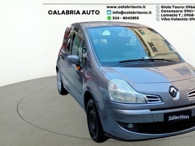 Usato 2013 Renault Modus 1.1 Benzin 75 CV (3.950 €)