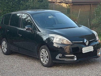 Usato 2014 Renault Scénic III 1.5 Diesel 110 CV (11.000 €)