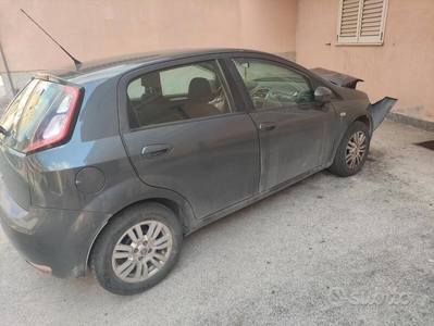 Usato 2015 Fiat Grande Punto 1.2 LPG_Hybrid 65 CV (2.100 €)