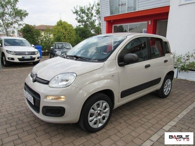 Usato 2015 Fiat Panda 0.9 Benzin 85 CV (6.900 €)