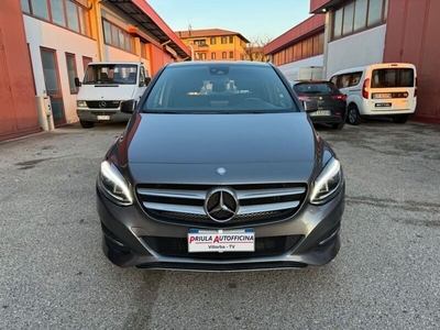 Usato 2016 Mercedes B180 1.5 Diesel 109 CV (15.900 €)
