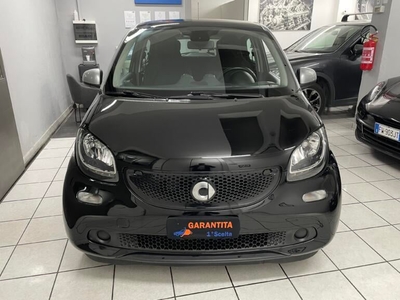 Usato 2016 Smart ForFour 1.0 Benzin 71 CV (8.990 €)