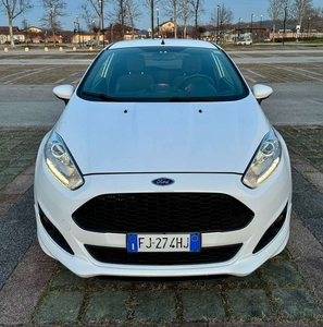 Usato 2017 Ford Fiesta 1.0 Benzin 101 CV (7.900 €)