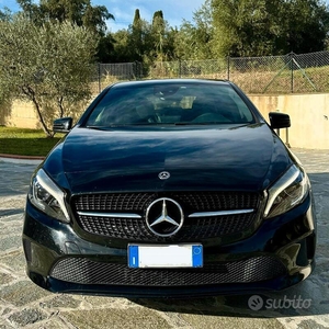 Usato 2017 Mercedes A180 1.5 Diesel 109 CV (18.000 €)