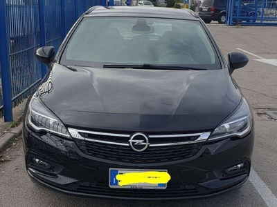 Usato 2017 Opel Astra 1.6 Diesel 110 CV (11.000 €)