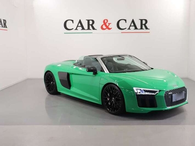 Usato 2018 Audi R8 Spyder 5.2 Benzin 540 CV (131.000 €)