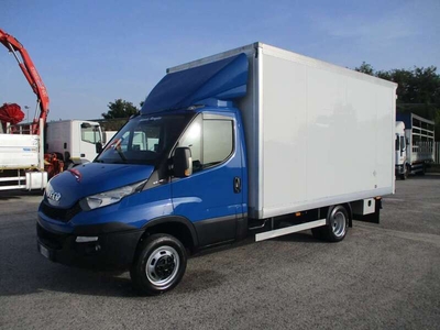 Usato 2018 Iveco Daily 2.3 Diesel 155 CV (24.000 €)