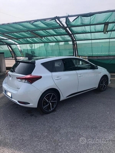 Usato 2018 Toyota Auris Hybrid 1.8 El_Hybrid 99 CV (16.500 €)