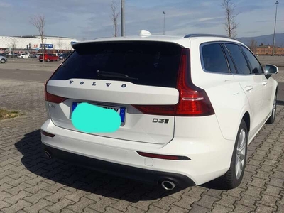 Usato 2018 Volvo V60 2.0 Diesel 150 CV (18.500 €)