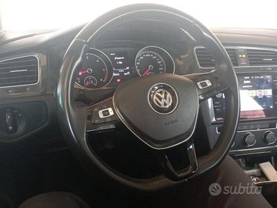 Usato 2018 VW Golf VII 1.6 Diesel 90 CV (13.000 €)