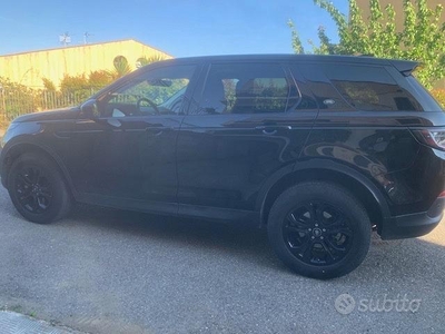 Usato 2019 Land Rover Discovery Sport 2.0 Diesel 150 CV (33.000 €)