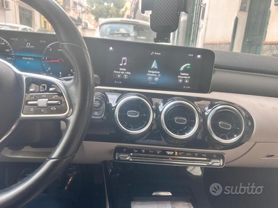 Usato 2019 Mercedes A200 Diesel (27.000 €)