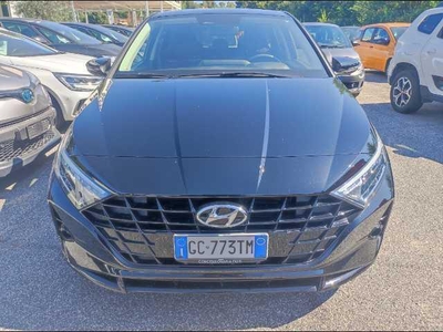 Usato 2020 Hyundai Bayon 1.2 Benzin 84 CV (13.500 €)