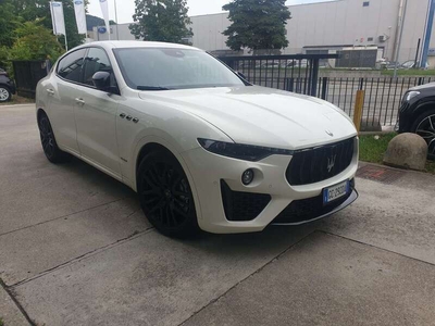 Usato 2020 Maserati GranSport 3.0 Benzin 349 CV (53.900 €)