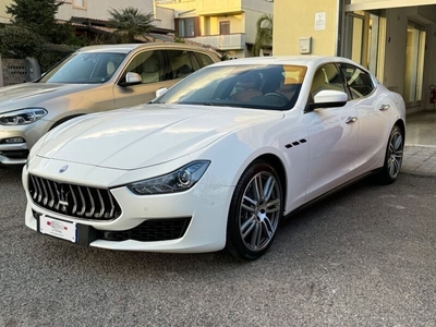 Usato 2021 Maserati Ghibli El 330 CV (53.899 €)