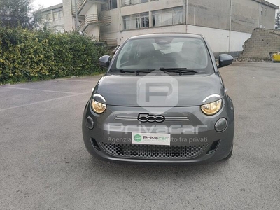 Usato 2022 Fiat 500e El 118 CV (18.700 €)