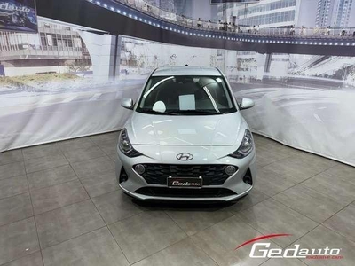 Usato 2022 Hyundai i10 1.0 Benzin 67 CV (15.999 €)