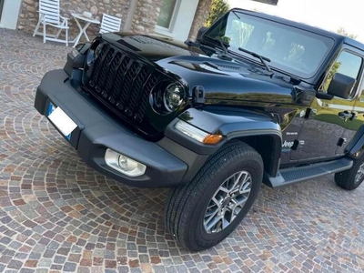 Usato 2022 Jeep Wrangler 2.0 El_Hybrid 380 CV (61.500 €)