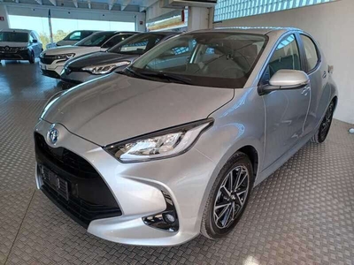 Usato 2023 Toyota Yaris Hybrid 1.5 El_Hybrid 116 CV (22.490 €)