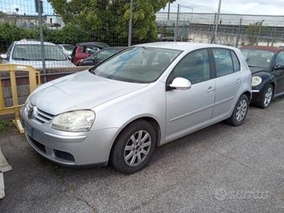 Volkswagen Golf 1.6 5p. Comfortline vista e piaciu