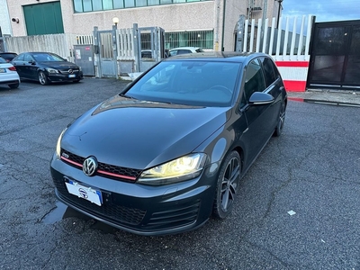 Volkswagen Golf 2.0 TDI