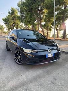 VOLKSWAGEN Golf 2.0 TDI SCR Life