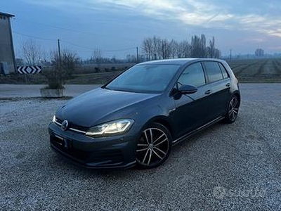 VOLKSWAGEN Golf 7ª serie - 2018