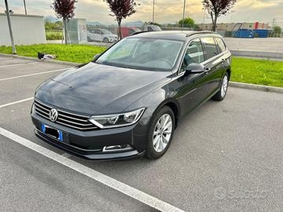 Volkswagen Passat 1.6TDI 120CV DSG 2018 Euro 6