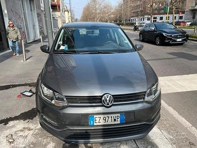 Volkswagen Polo 1.2 TSI DSG 5p. Comfortline BlueMo