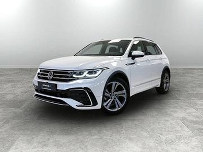 VOLKSWAGEN Tiguan 2.0 TDI 150 CV SCR DSG R-Line