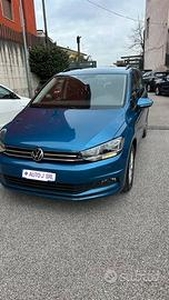 VOLKSWAGEN Touran - AUTOMATICA 7 POSTI