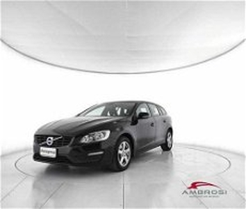 Volvo V60 D2 Geartronic Kinetic del 2018 usata a Viterbo