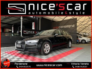 Audi A4 Avant 30 TDI Business usato