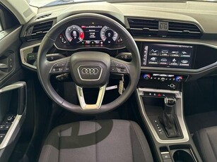 AUDI Q3 35 TDI S tronic Business Advanced