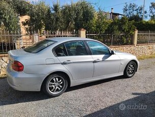 BMW Serie 3 (E90/91) - 2005 usata