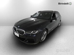 BMW Serie 5(G30/31/F90) - 530d 48V xDrive Touring