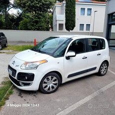 CITROEN C3 Picasso - 2012 benzina-Gpl Neopatentati