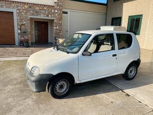 Fiat 600 van