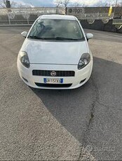 FIAT Grande Punto - 2009