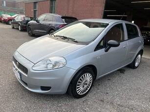 FIAT Grande Punto Neopatentati