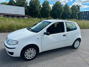 Fiat Punto Classic 1.2 3 porte Dynamic*NEOPATENTAT