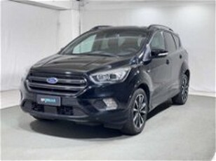 Ford Kuga 2.0 TDCI 150 CV S&S 4WD Powershift ST-Line del 2017 usata a Caspoggio