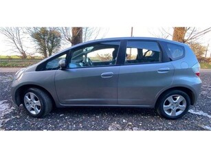 HONDA JAZZ 1.2 i-VTEC S